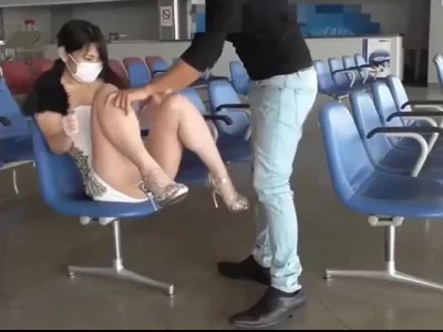 超高颜值美眉与男友在员工食堂性爱极品粉嫩美乳嫩穴激战无套爆操狂插